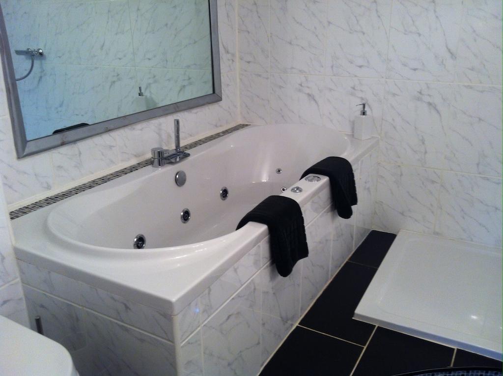 Wootton Park Guest House Wootton Wawen Phòng bức ảnh